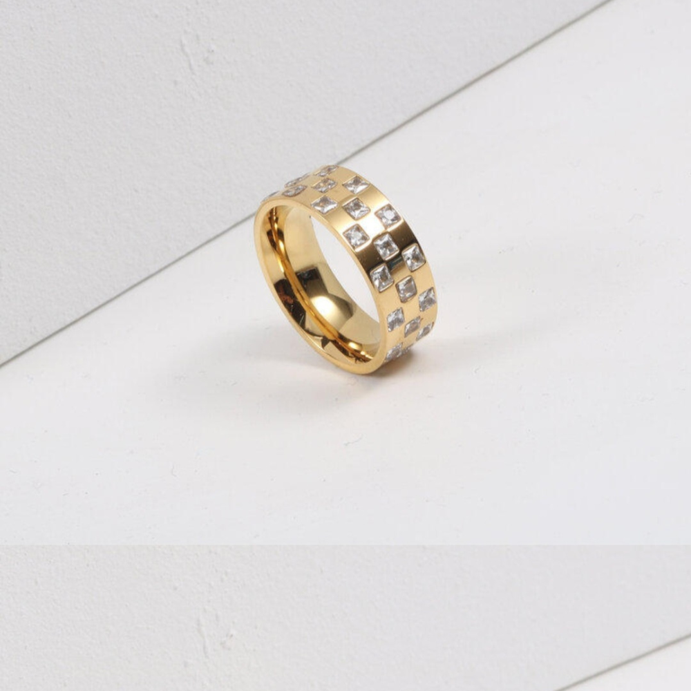 18k gold checkered Ring