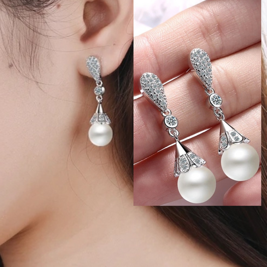 Freshwater pearl drop earrings