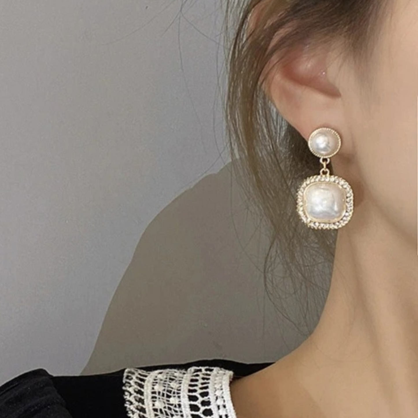 Retro Pearl Earrings