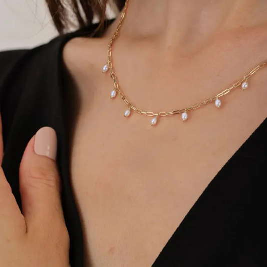 Link Pearl necklace