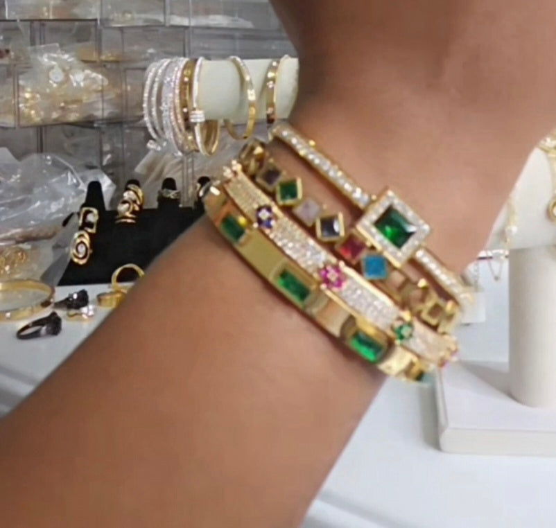 Stacks bracelets