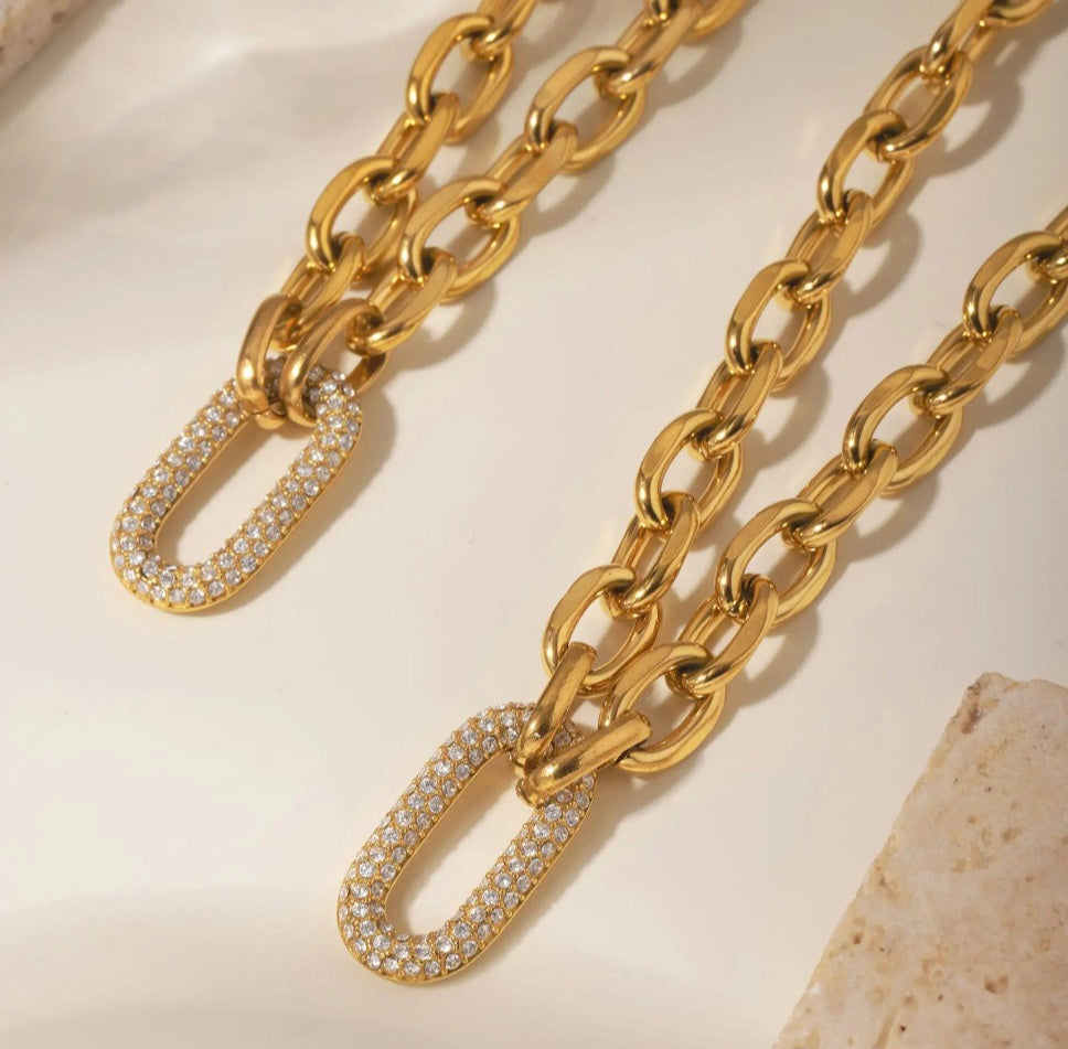 Dainty Necklace Set