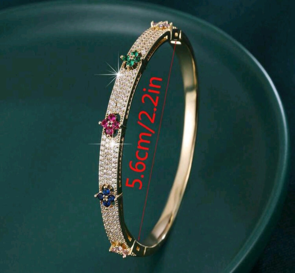 Stacks bracelets